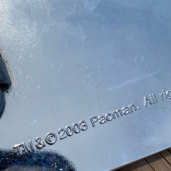 Pac-Man Belt Buckle - Picture 3 of 9